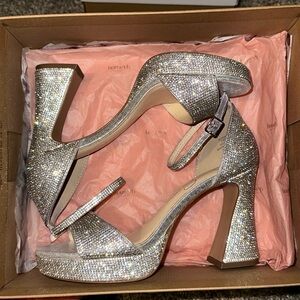 Jessica Simpson platform heels